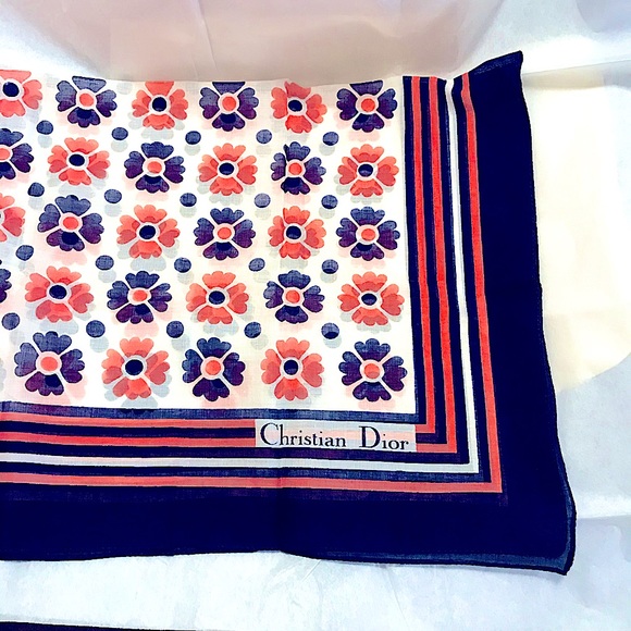 🥳HP🆕Rare: Luxury French Designer Christian_DIOR | MOD Floral Dainty SQUARE HP - Picture 11 of 16